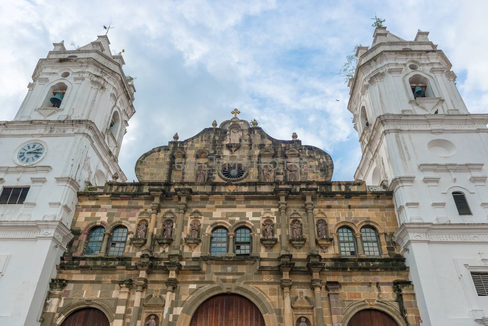 Metropolitan Cathedral Casco Viejo, Panama city by Marcus