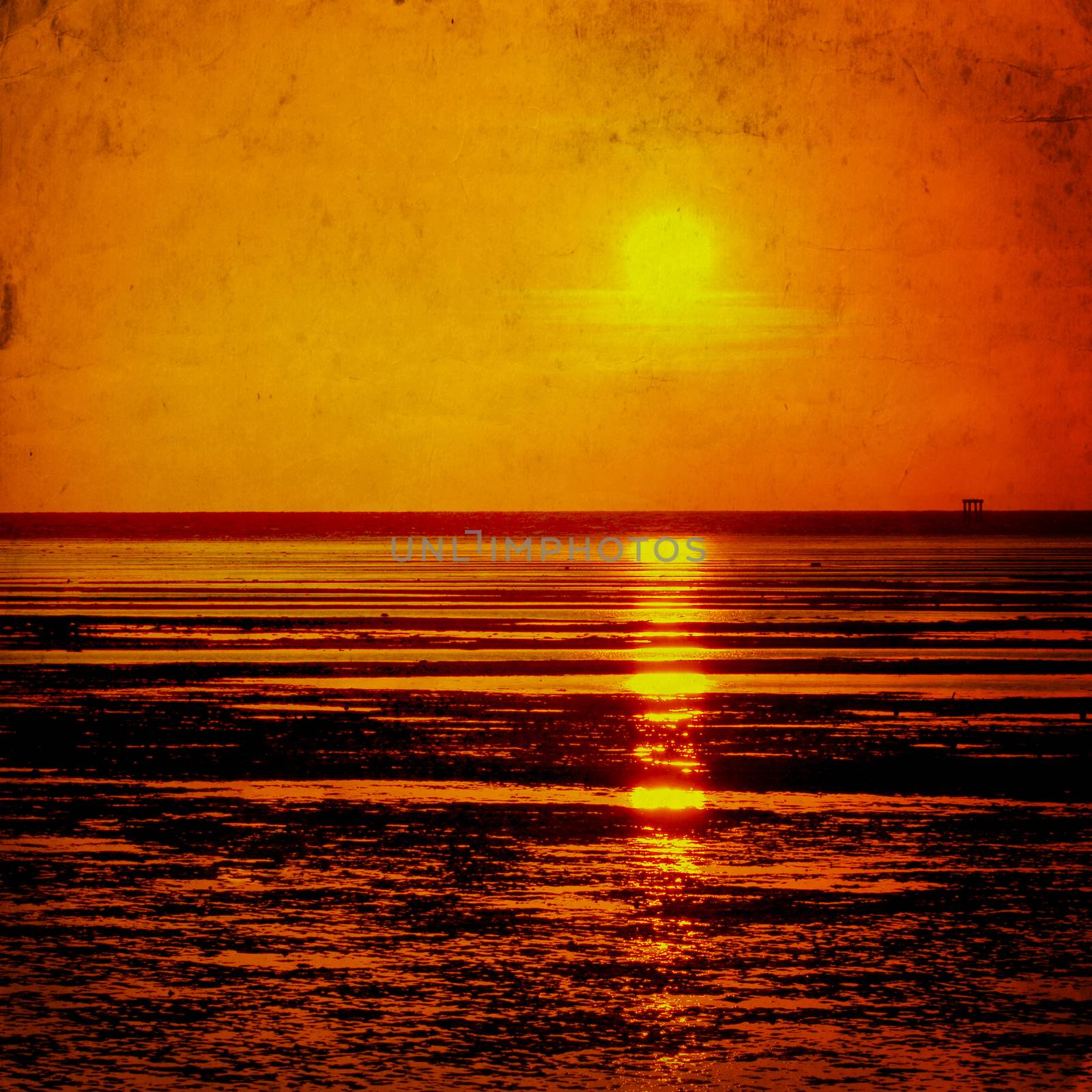 Seascape sunset in grunge  by wyoosumran