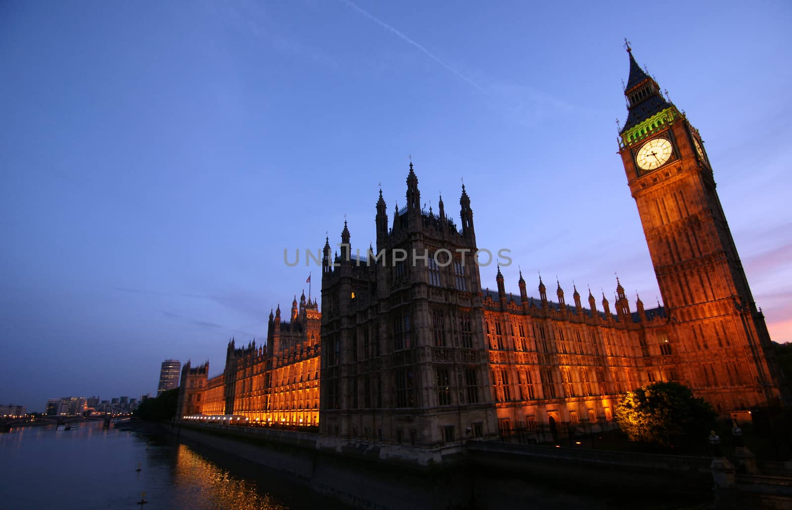 Big Ben and the Houses of Parliment at sunset