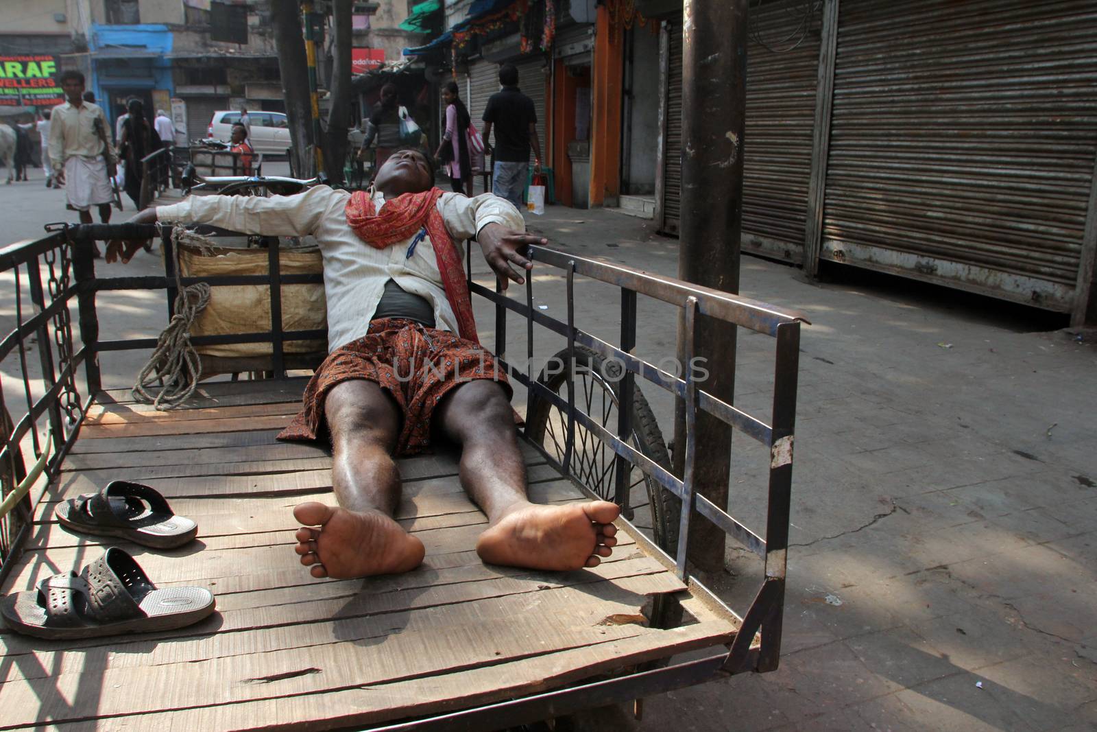 Homeless people sleeping on the footpath of Kolkata. on November 28, 2012 in Kolkata, India.