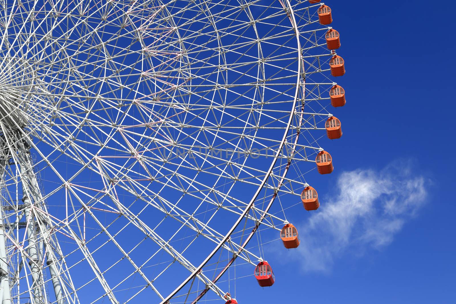 Ferris Wheel - Osaka City in Japan by rufous