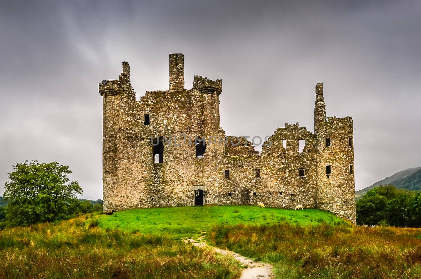 Scenic view of old medieval Kilchurn castle ruins in Scottish Highlands, United Kingdom