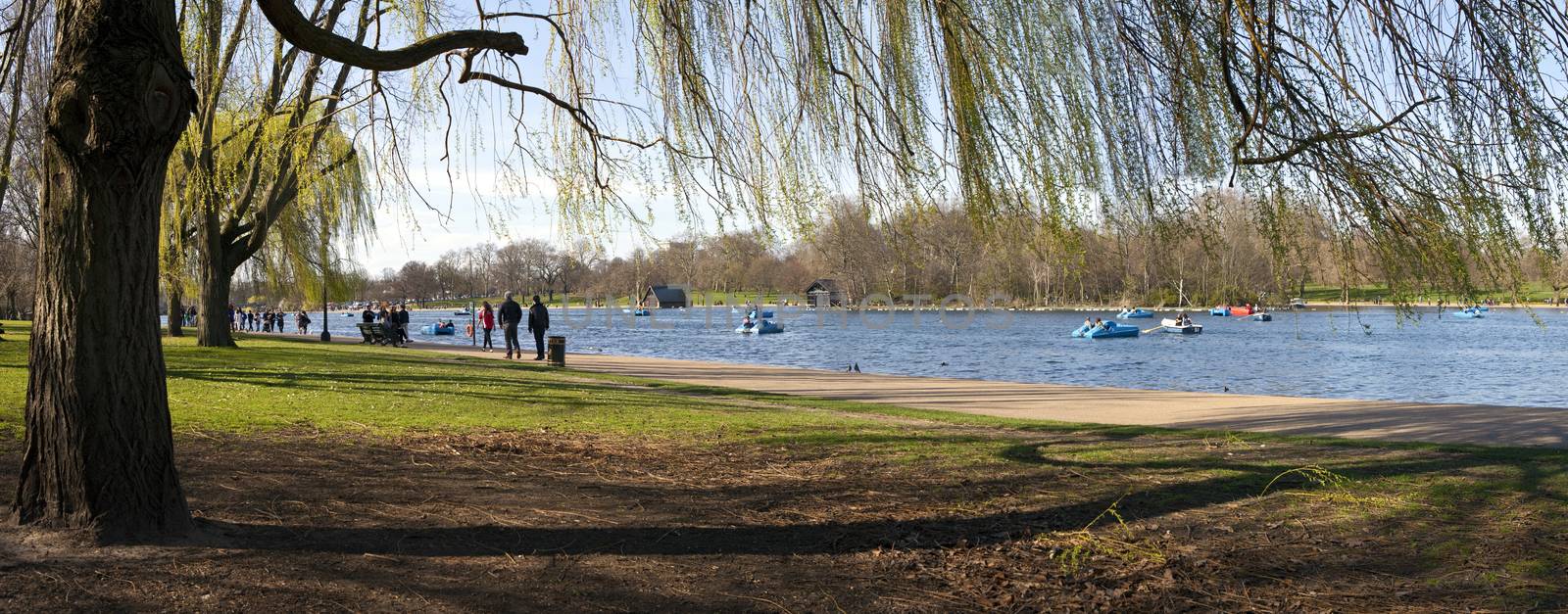 Panoramic view of the beautiful Serpentine in Hyde Park, London.