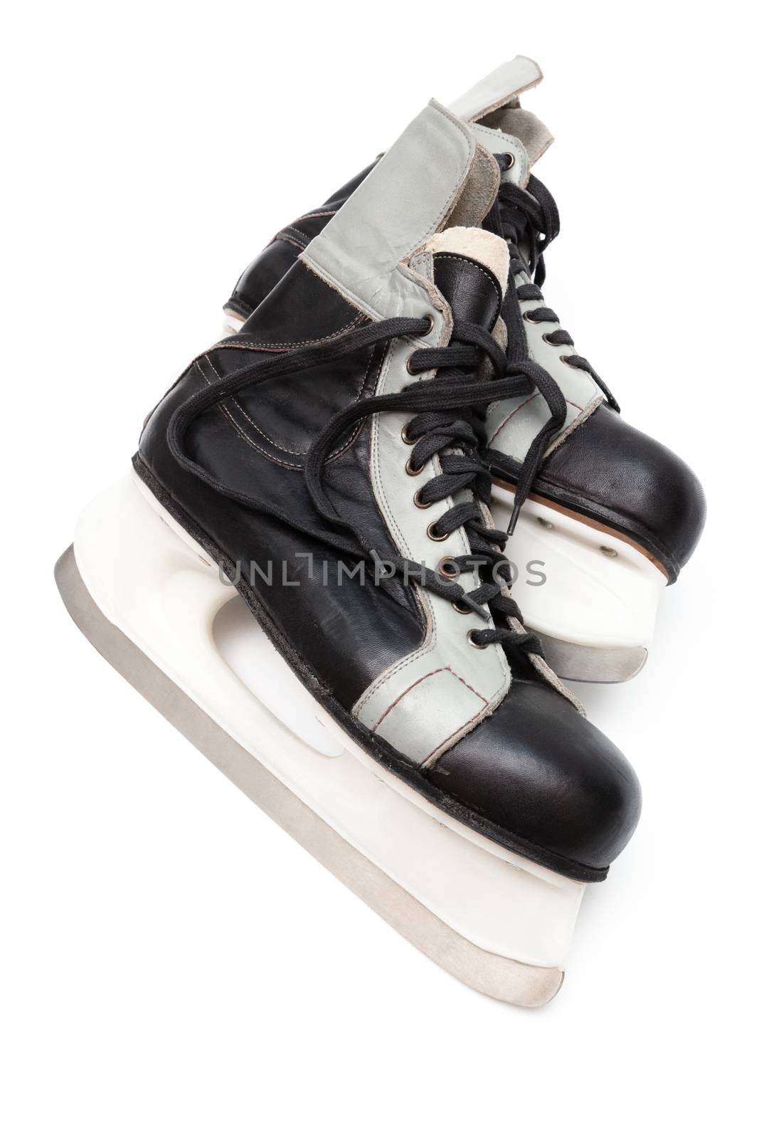 black skates by terex