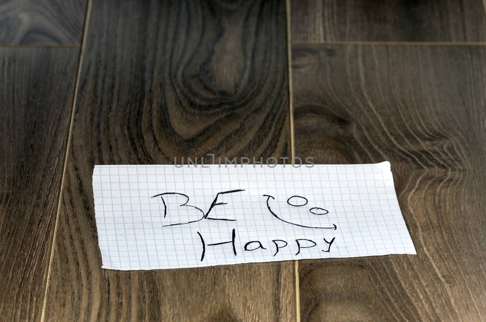 Be Happy by maxmitzu