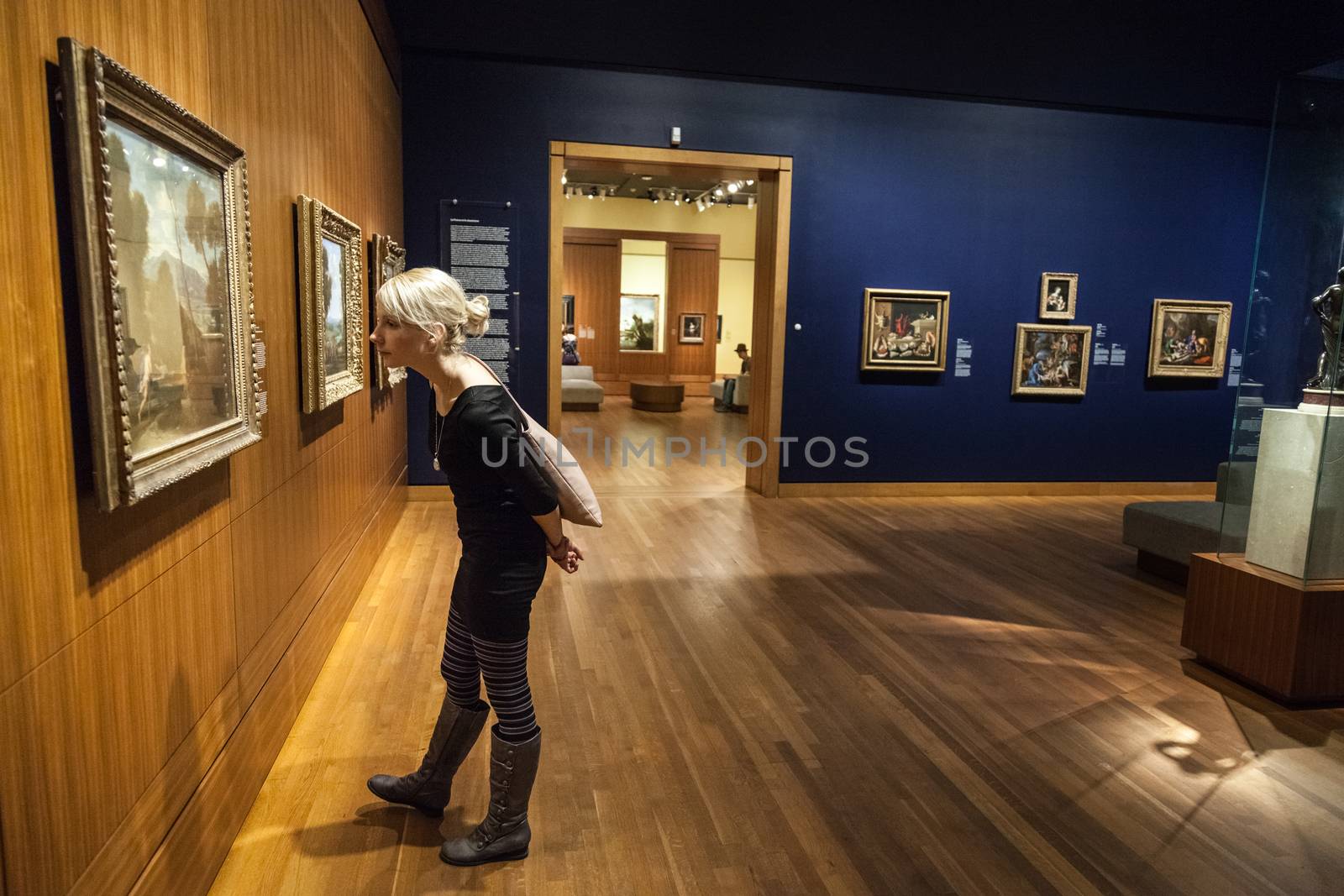 Montreal Fine Arts Museum Room by aetb