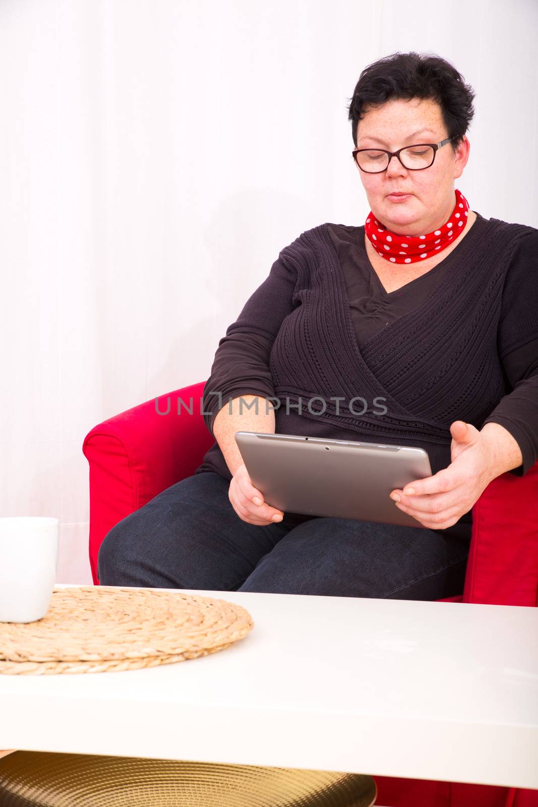 A woman using a Tablet PC.