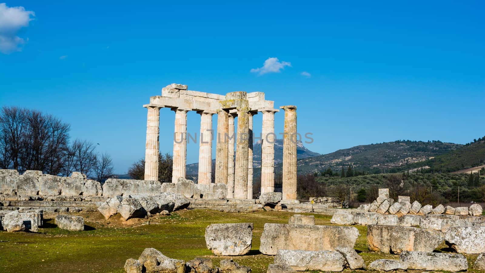 Close-up of Zeus temple in the ancient Nemea, Greece