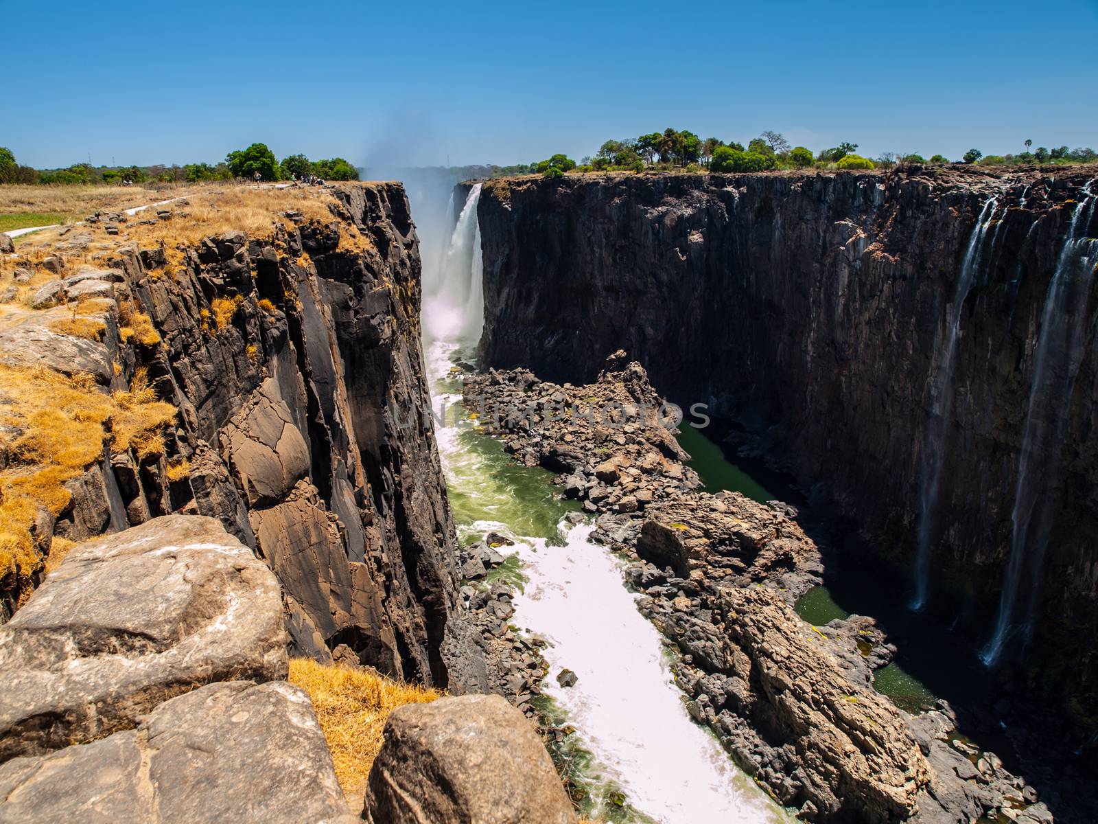 Victoria Falls Canyon by pyty