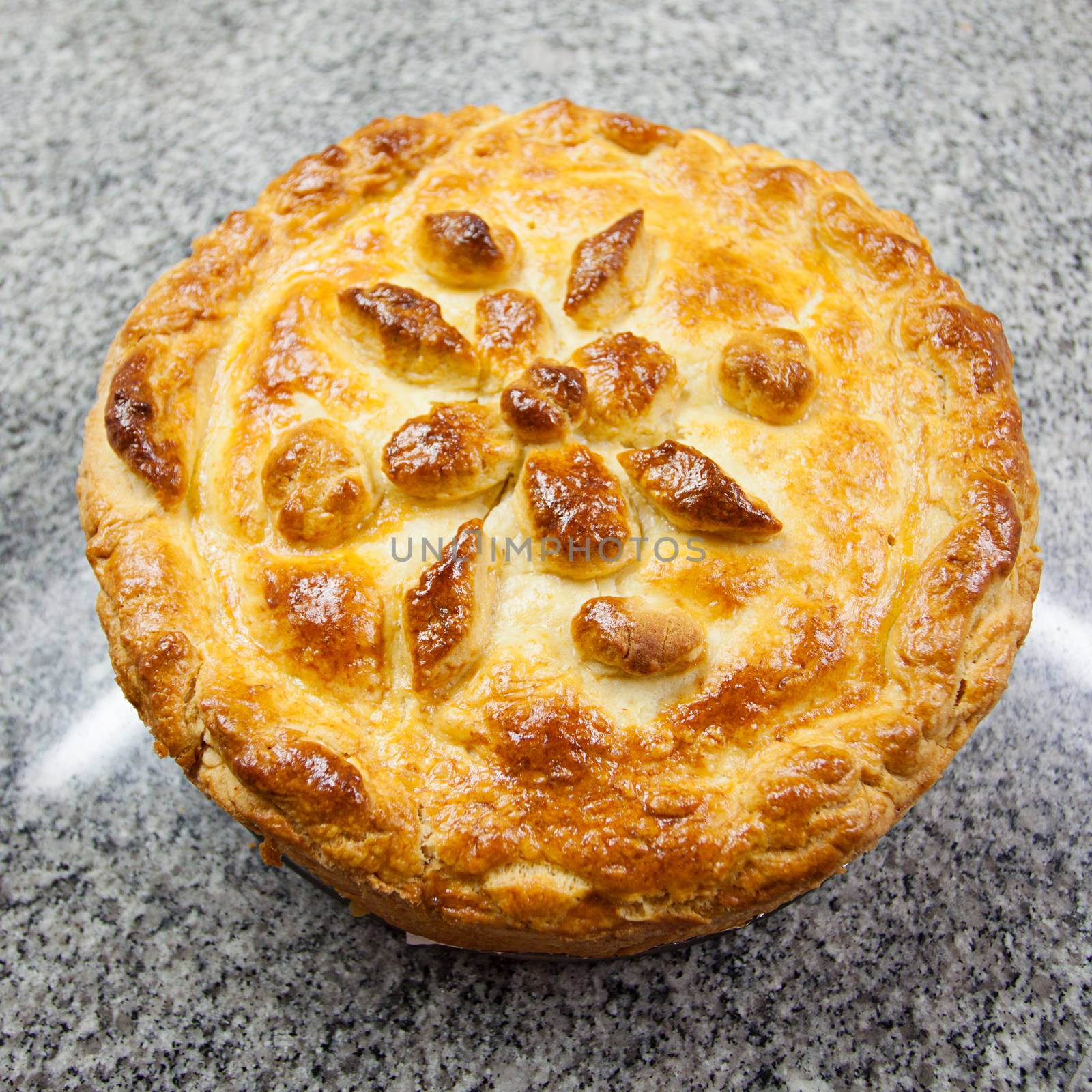 meat pie with beautiful patterns