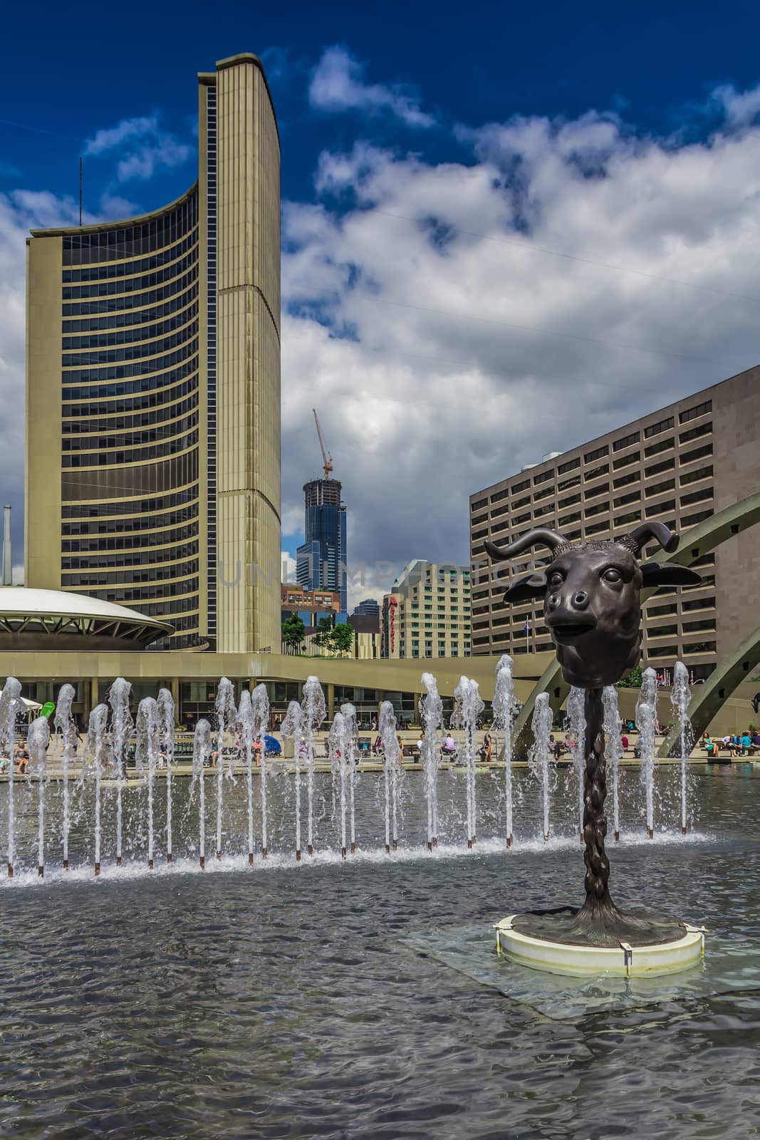 A fountain in downtown by petkolophoto