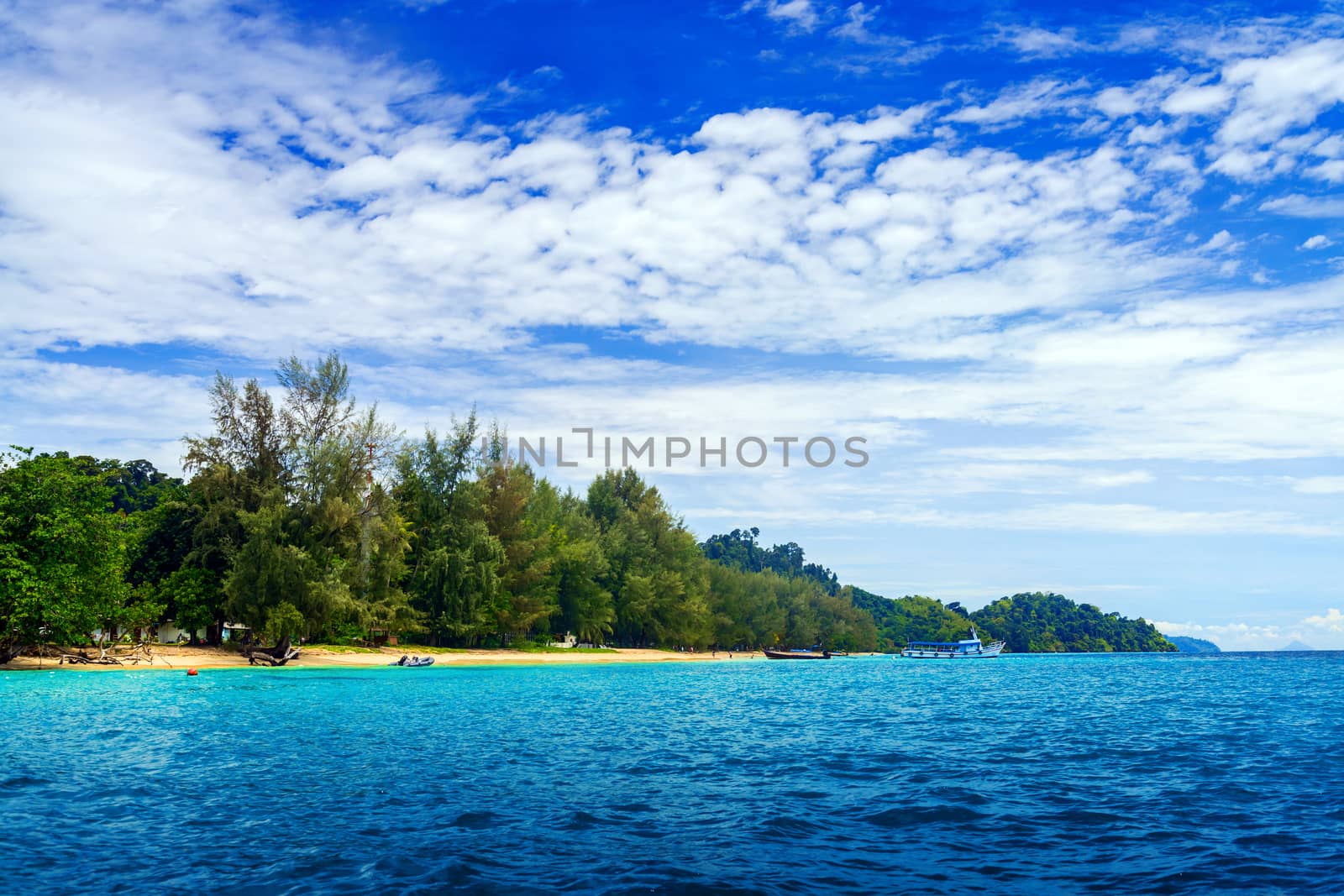 Kradan Island, an island in the Andaman Sea, Thailand by jakgree