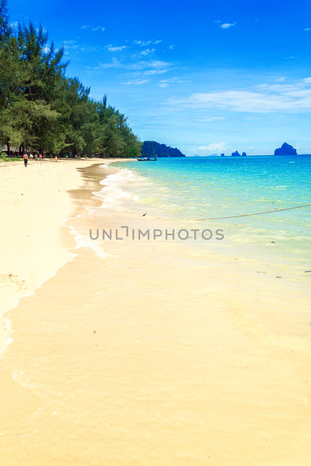 Kradan Island, an island in the Andaman Sea, Thailand by jakgree