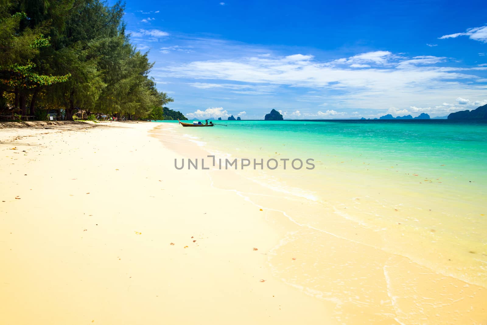 Kradan Island, an island in the Andaman Sea, Thailand