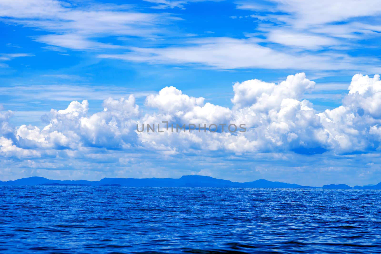 Beautiful blue sky sea view by jakgree