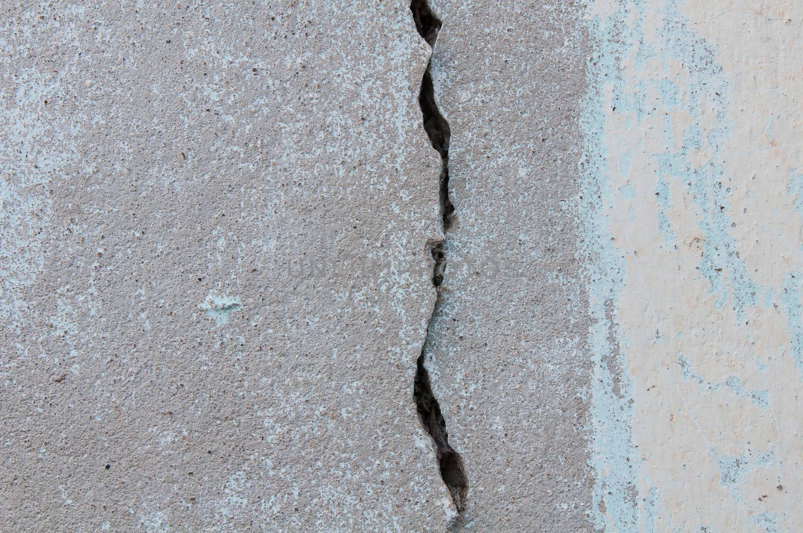 Concrete wall cracked by Sorapop