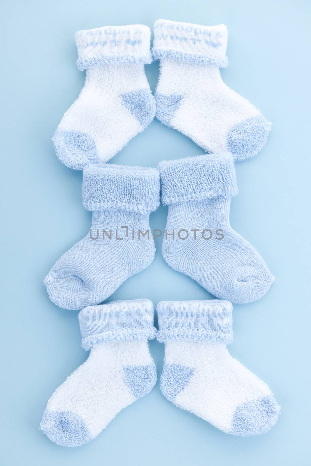 Blue baby socks by elenathewise