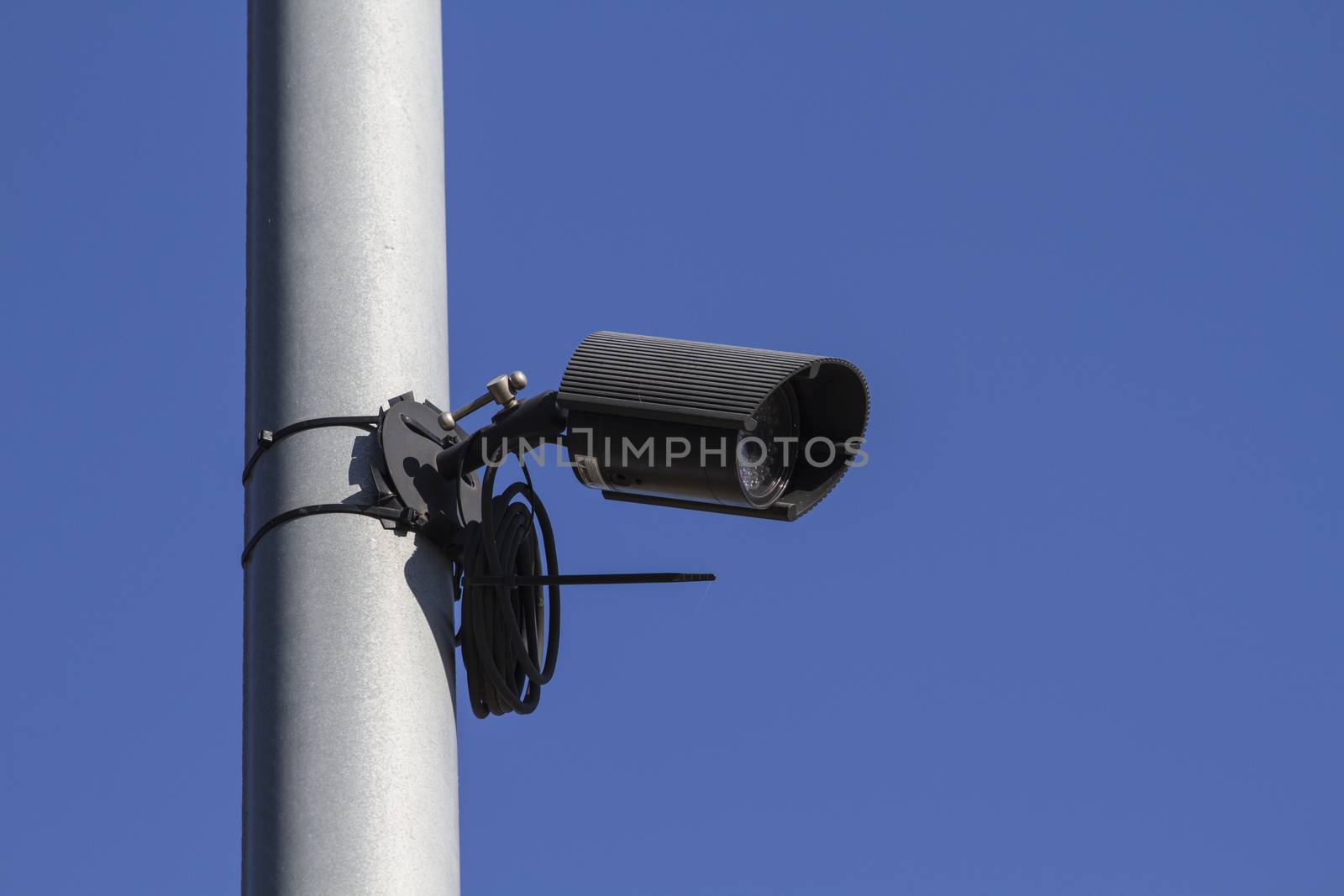 Security camera, city safe, blue sky by FernandoCortes