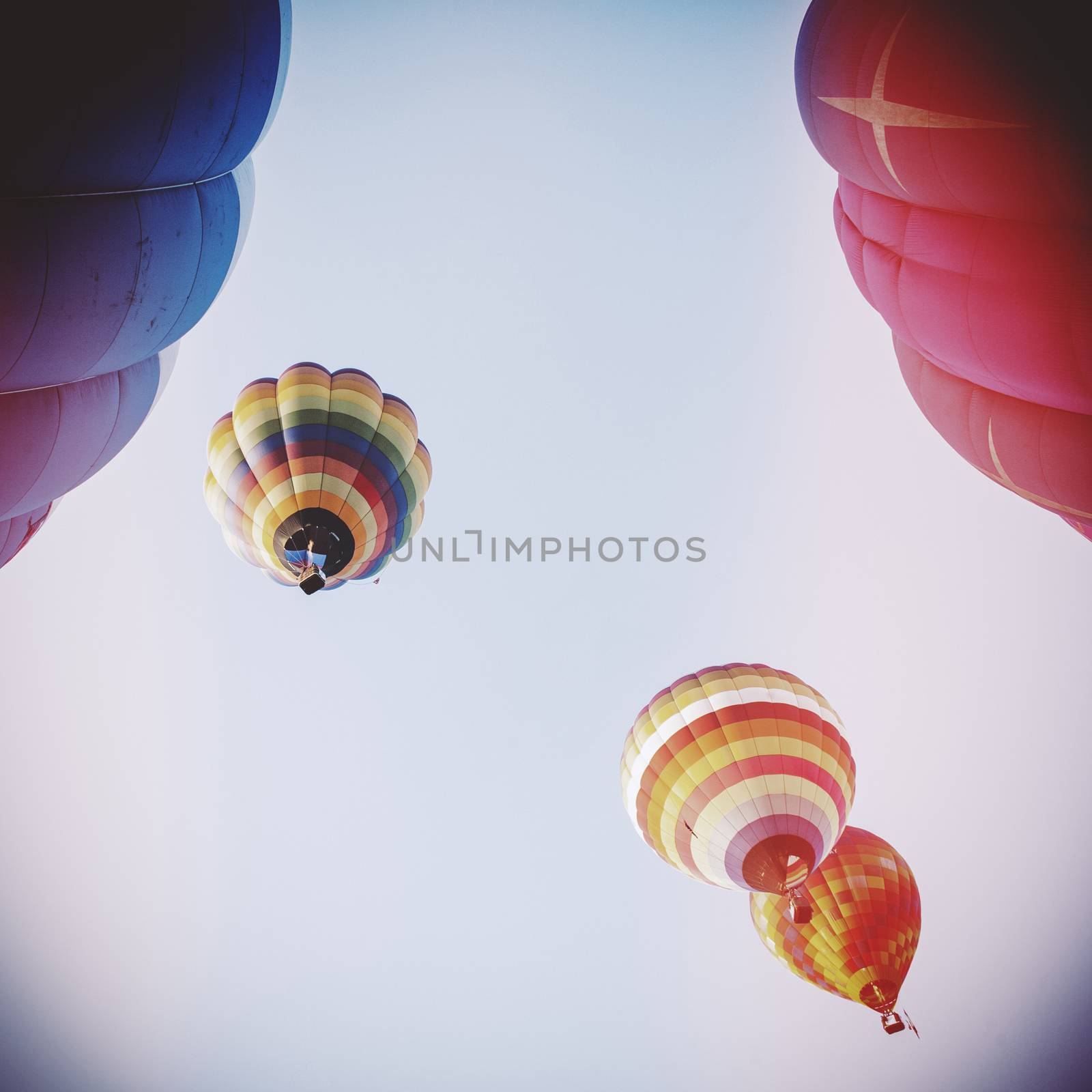 colorful hot air balloons by 2nix