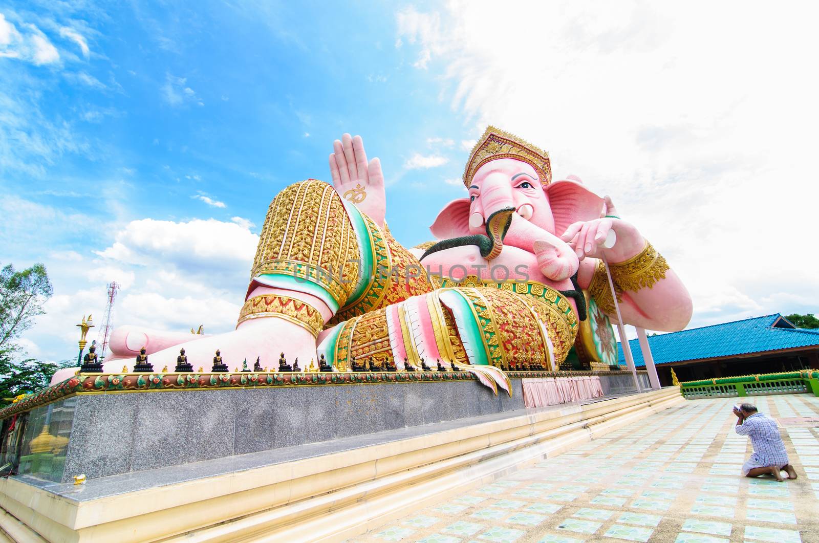 The faith and belief are pink Ganesha. Public place