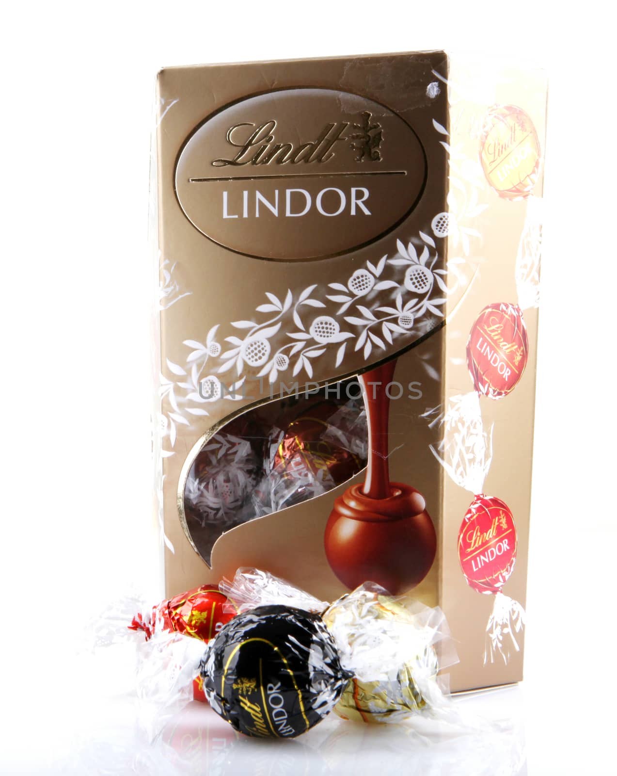 AYTOS, BULGARIA - APRIL 02, 2014: Milk Chocolate LINDOR truffle. Lindt & Spr��ngli is recognized as a leader in the market for premium quality chocolate.
