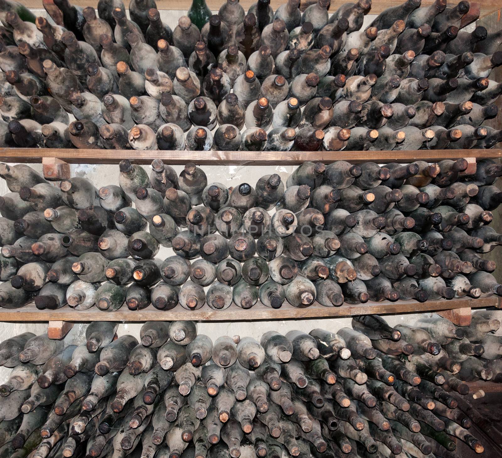 Dusty wine bottles in storage, Majorca, Balearic islands, Spain.







Dusty wine bottles in storage.