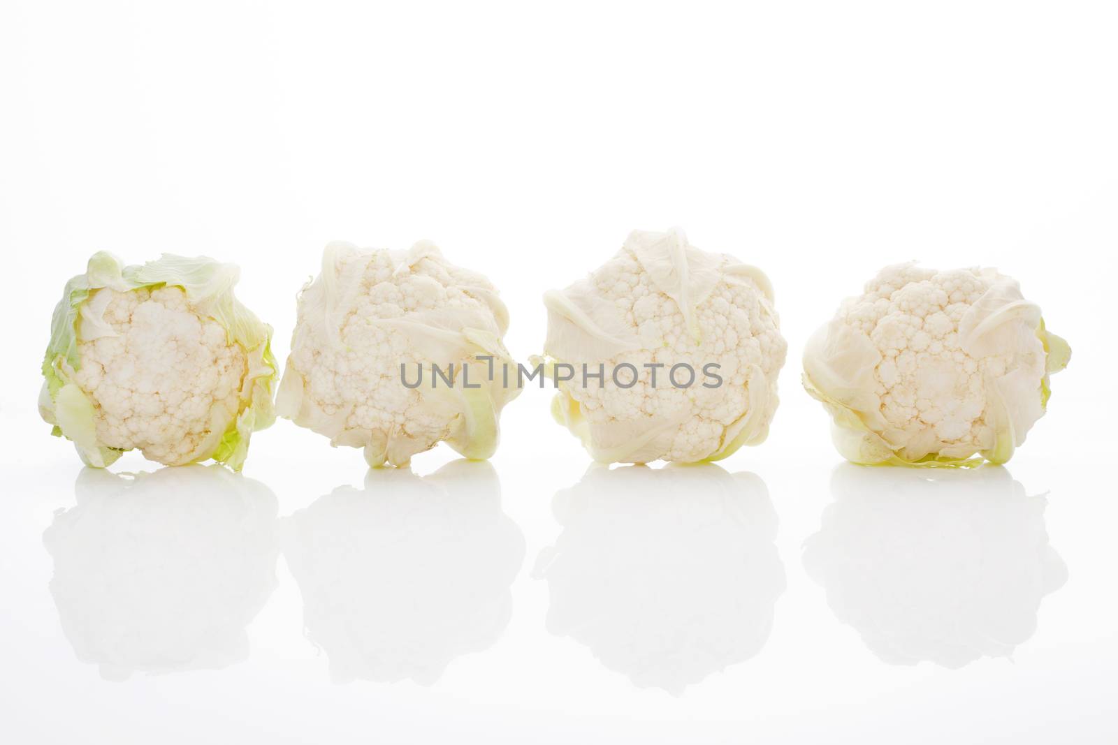 Cauliflower isolated on white. by eskymaks