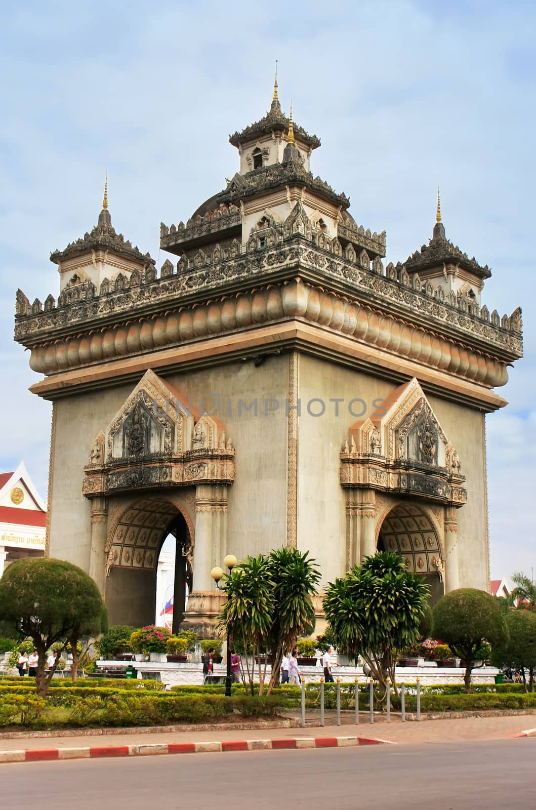 Victory Gate Patuxai, Vientiane, Laos by donya_nedomam