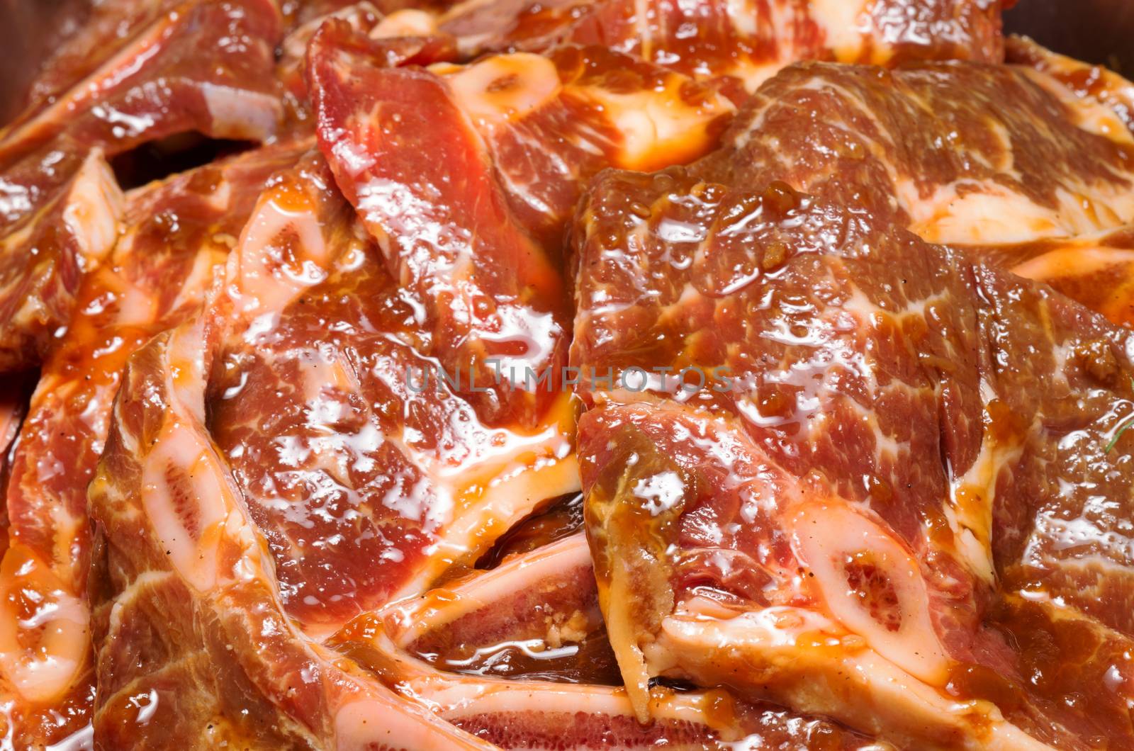 Raw marinaded beef steaks by daoleduc