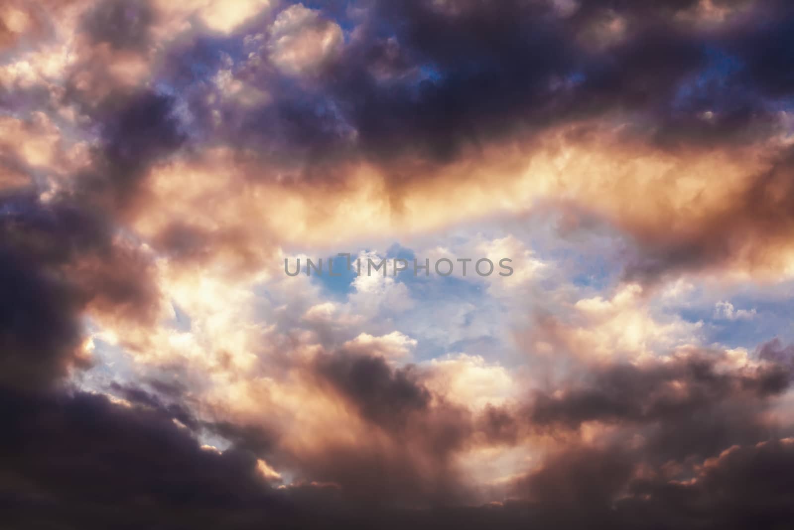 Beautiful sky with pink clouds before sunset