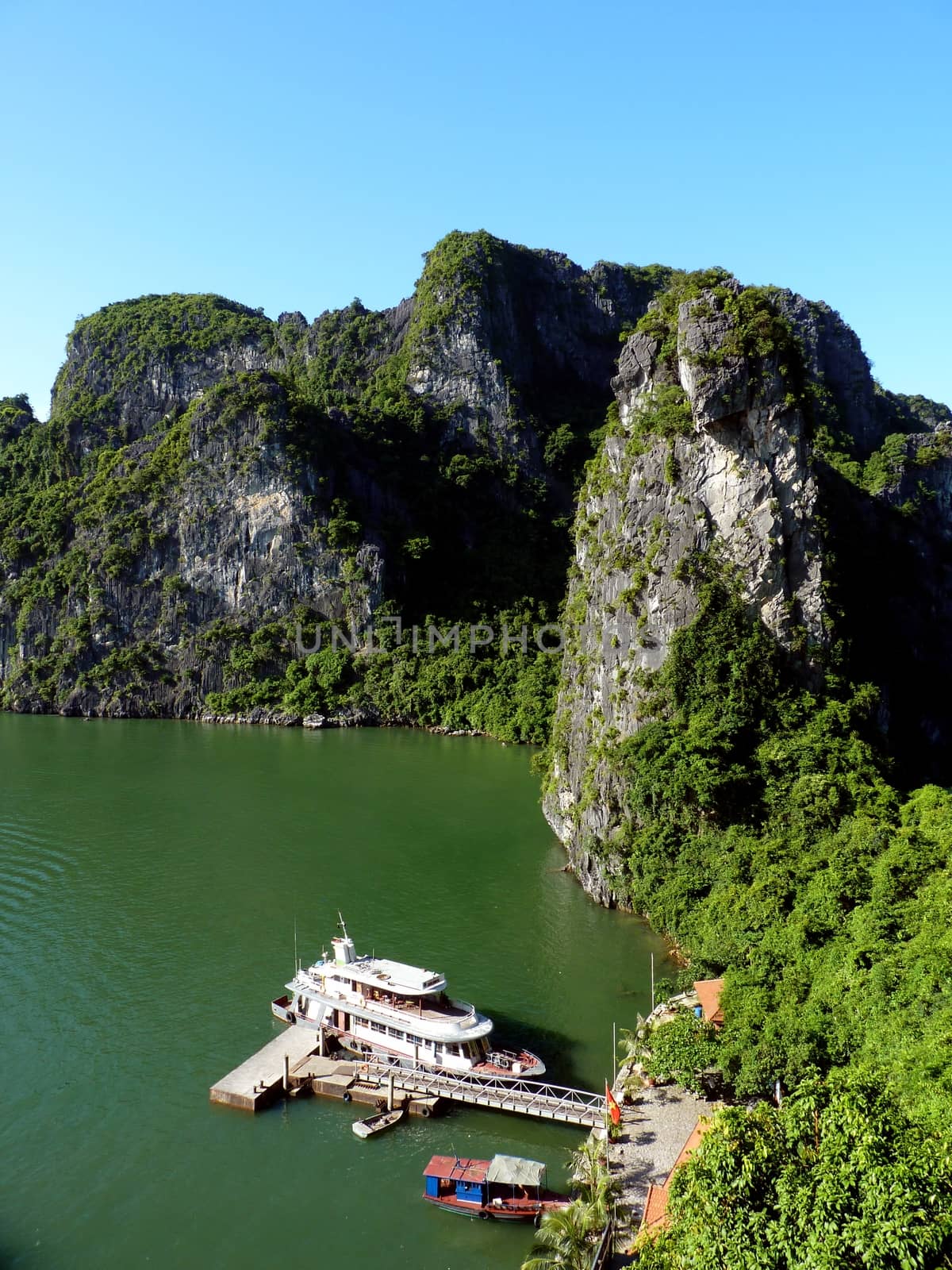 View From Hang Sung Sot in Halong Bay, Vietnam