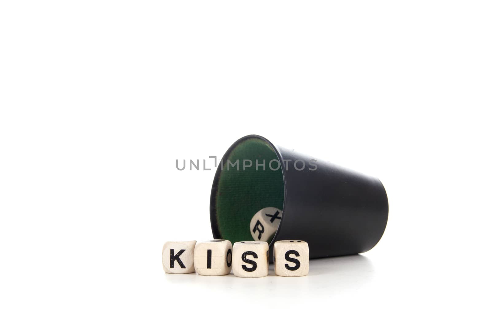kiss in dices by joophoek