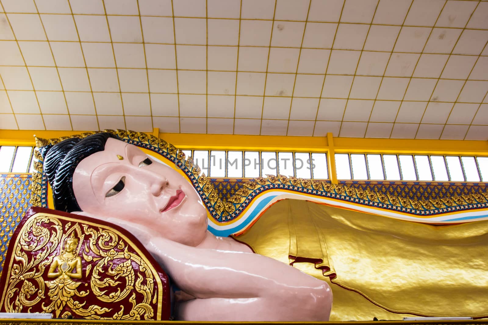 Reclining Buddha Statue at Thai Temple, Malaysia by kannapon