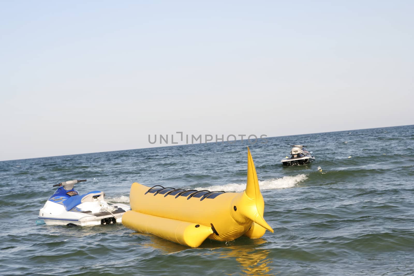 Canoe on an empty beach.