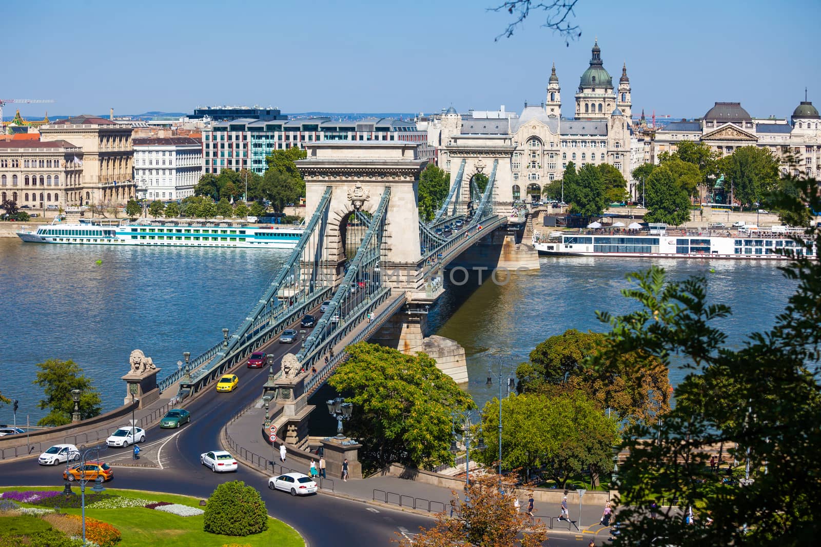BUDAPEST, HUNGARY - AUGUST 2: View of Szechenyi Chain Bridge on August 2, 2013 in Budapest.