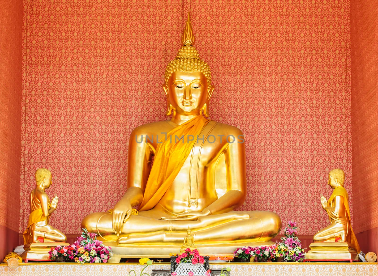 Buddha statue  by Sorapop