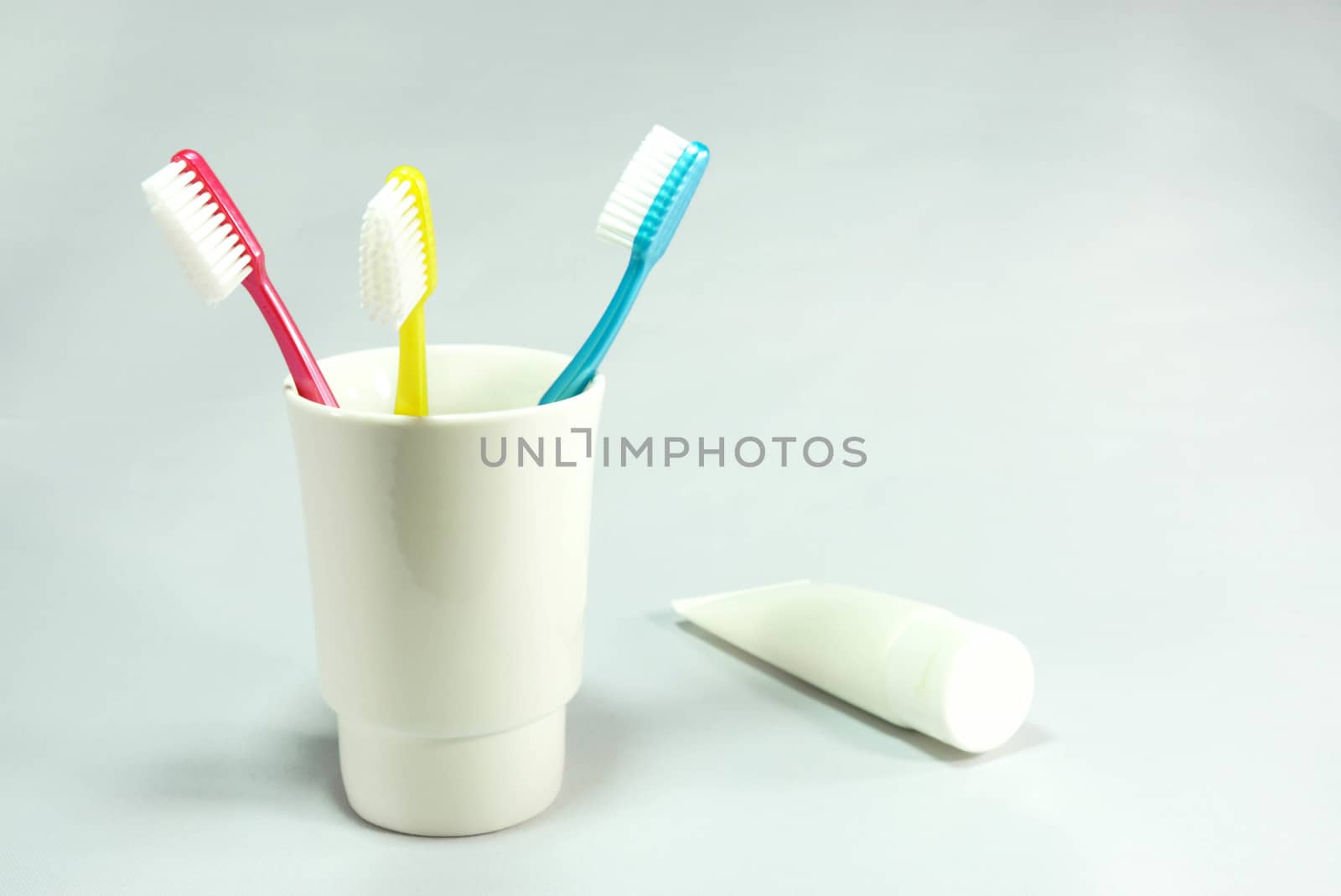 toothbrush set by nattapatt