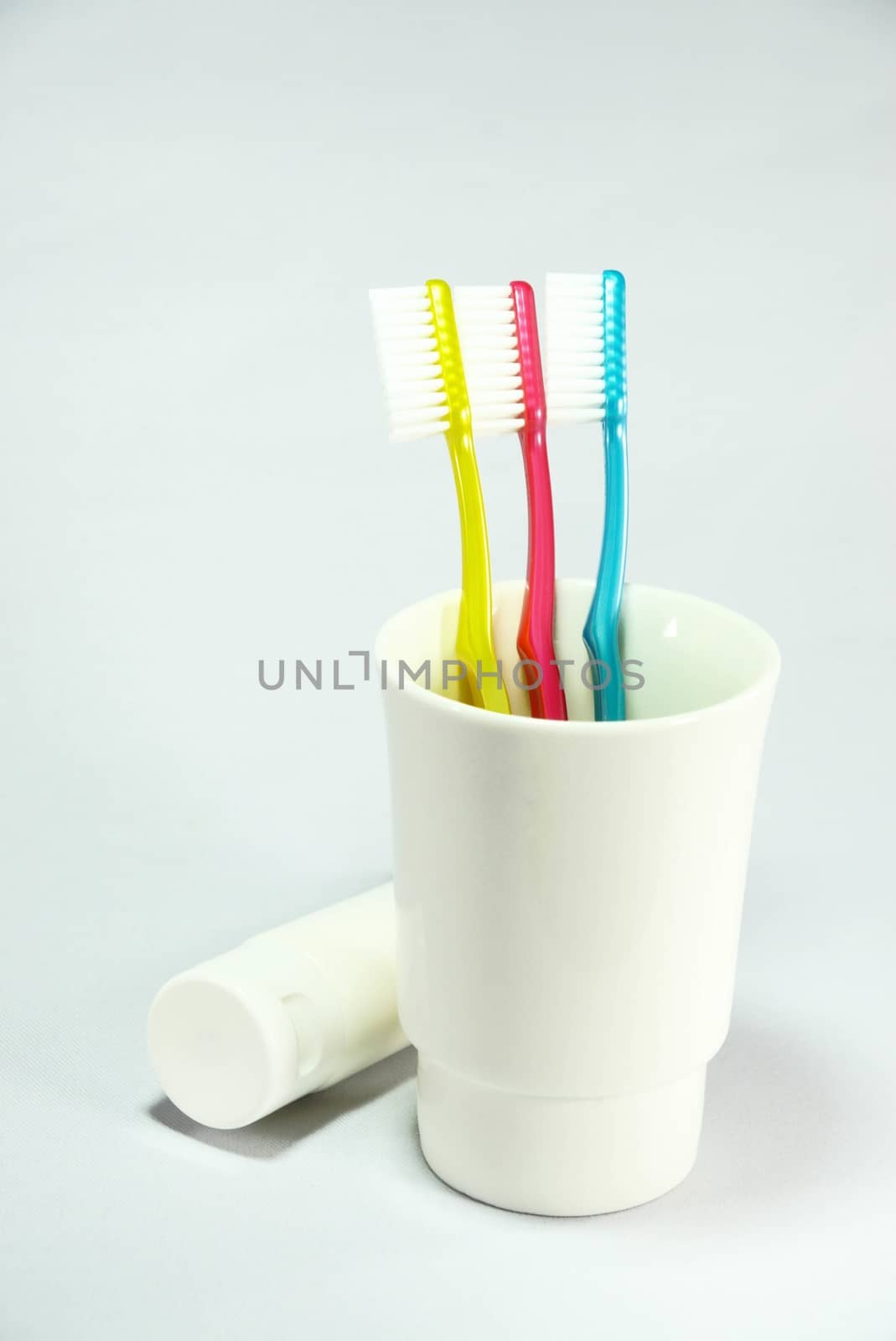 toothbrush set by nattapatt