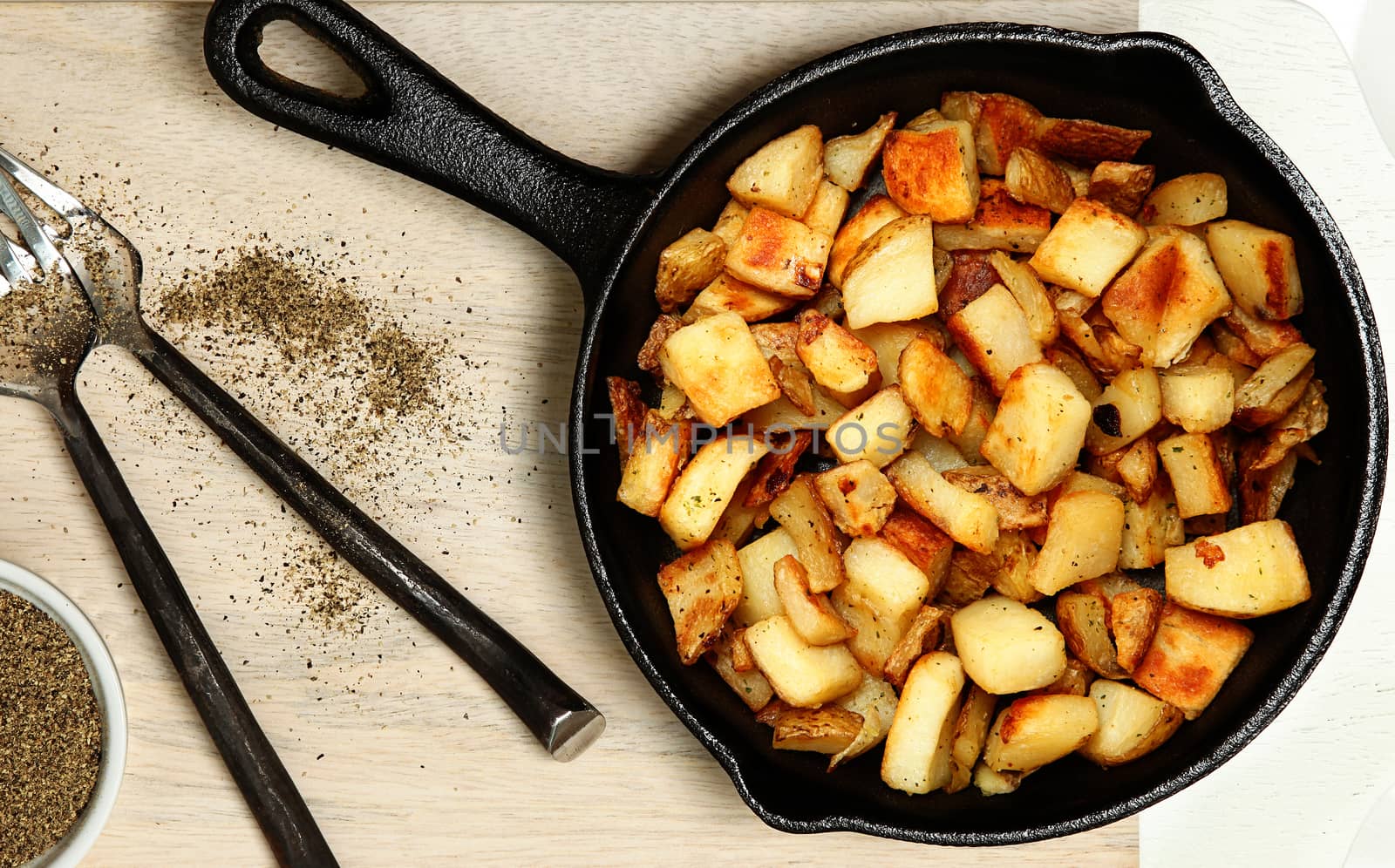 Ranch Potatoes in Cast Iron Skillet by duplass