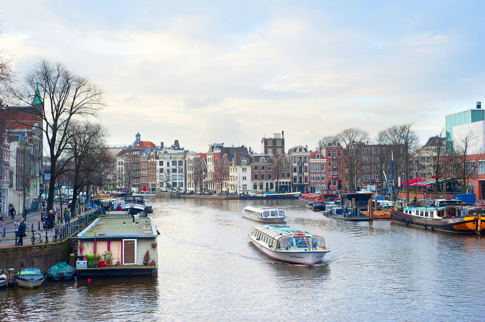 Amsterdam boat cruises by joyfull