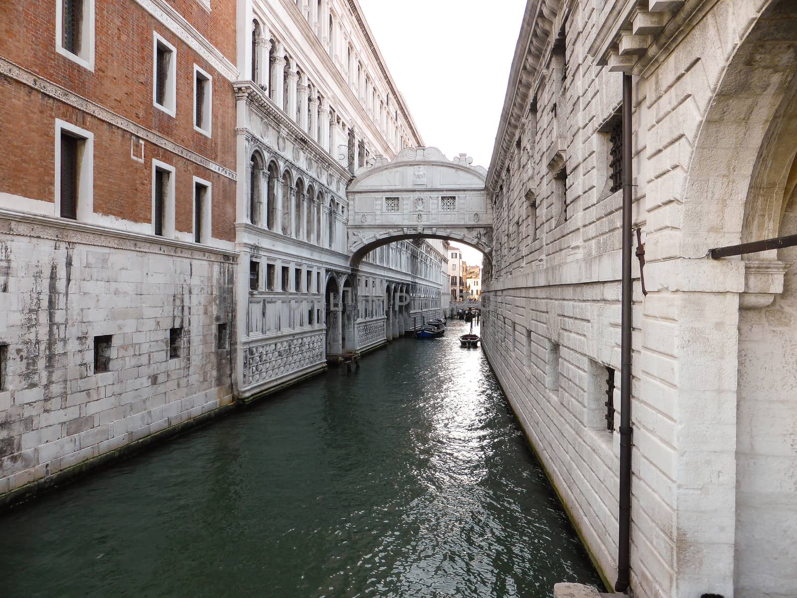 The Bridge of Sighs by paocasa