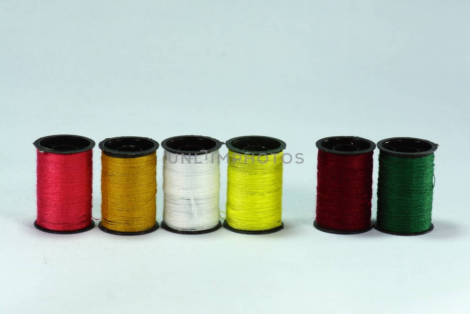 spool of thread by nattapatt