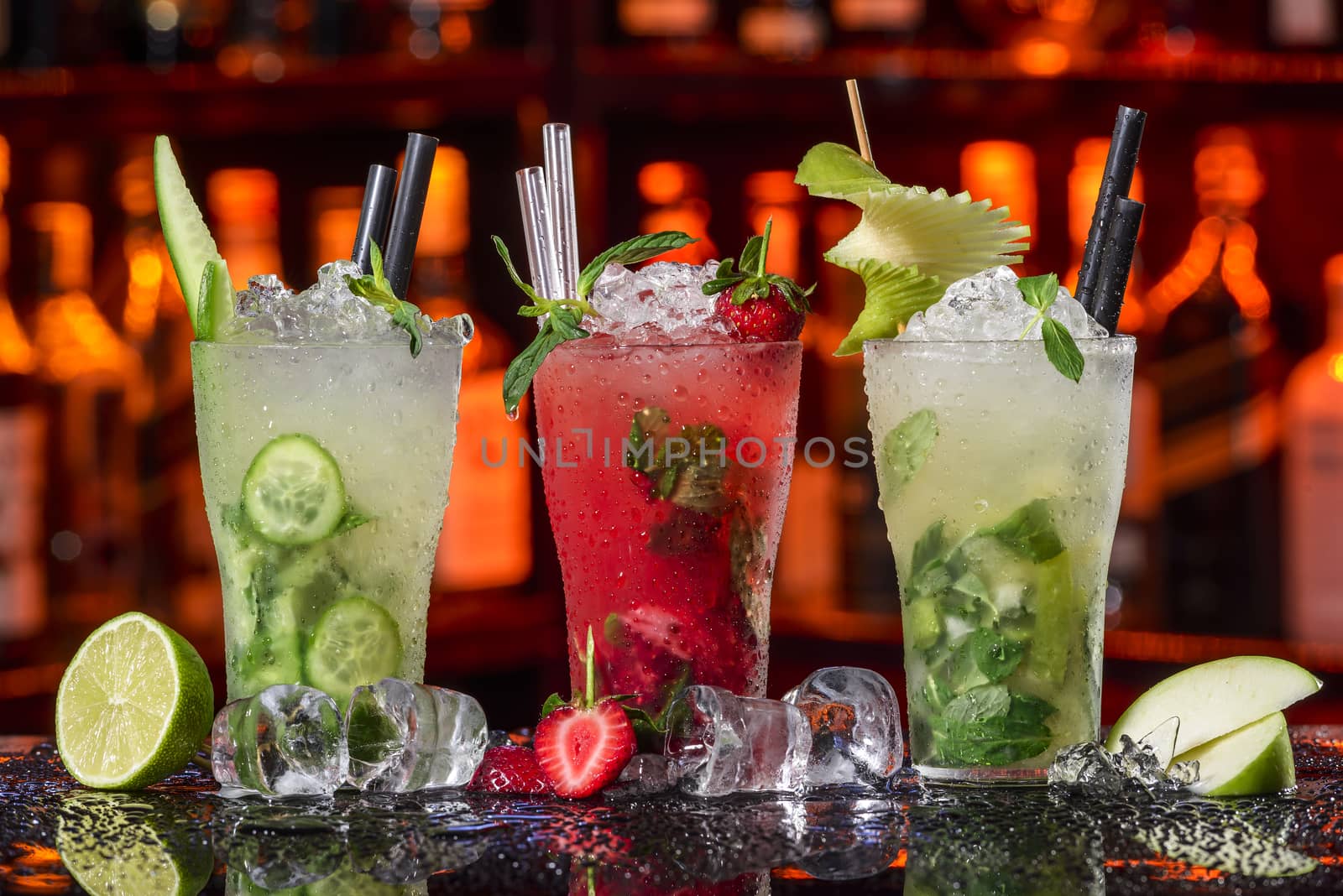 Cucumber, strawberry and pear mojitos