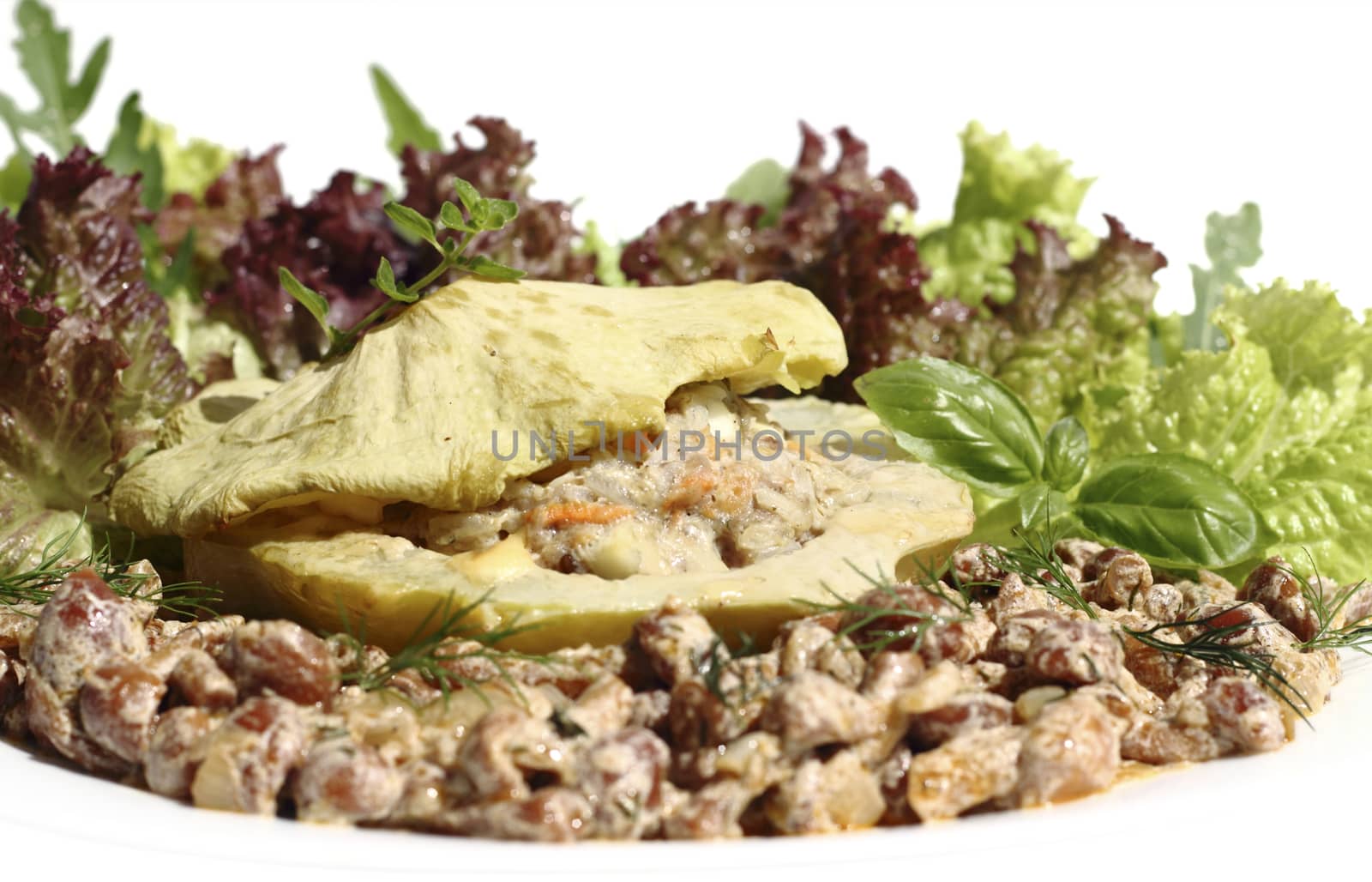 patisson stuffed with minced meat, served with vegetables and openky mushroom sauce