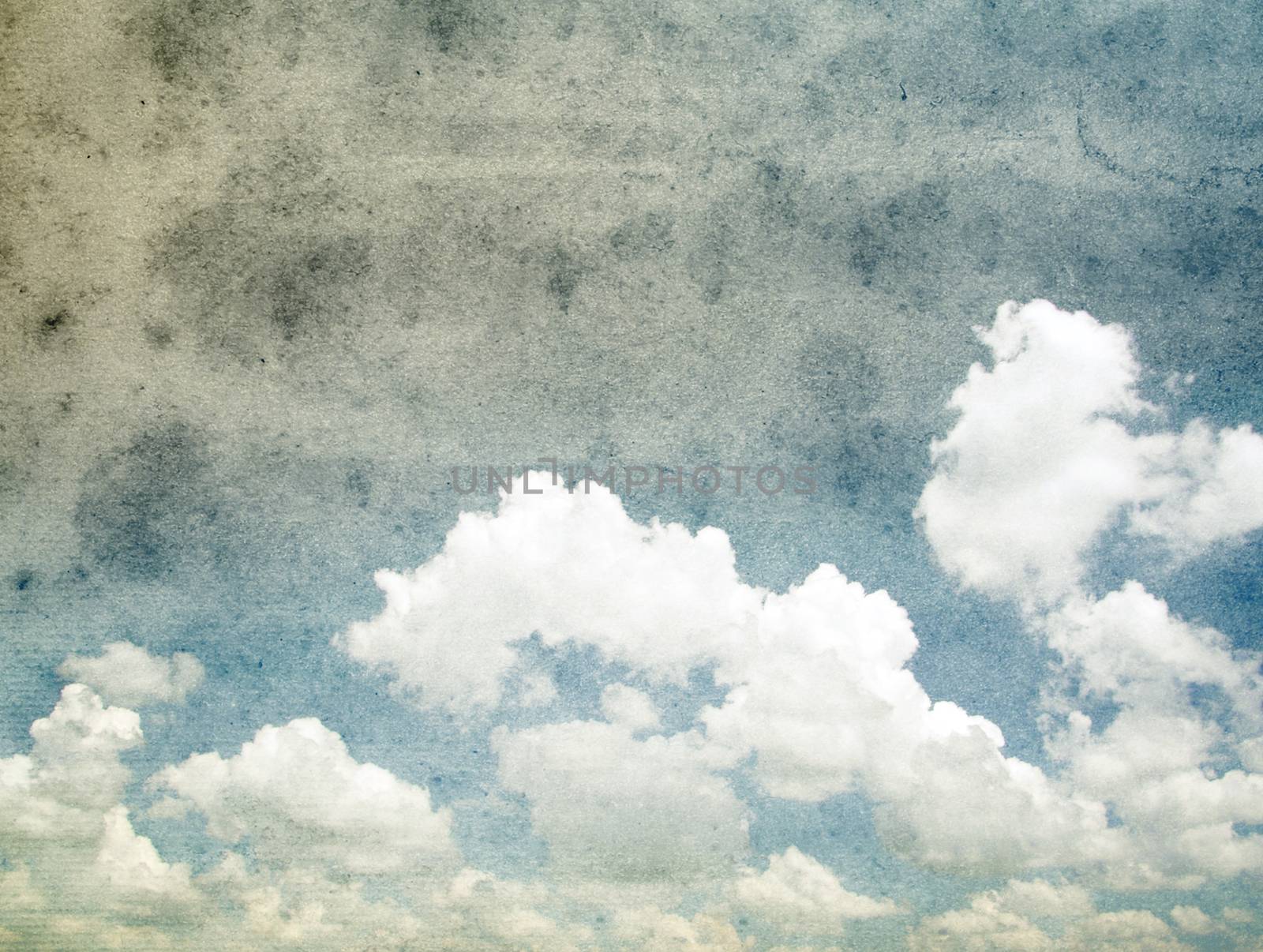 retro cloudy sky by Pakhnyushchyy