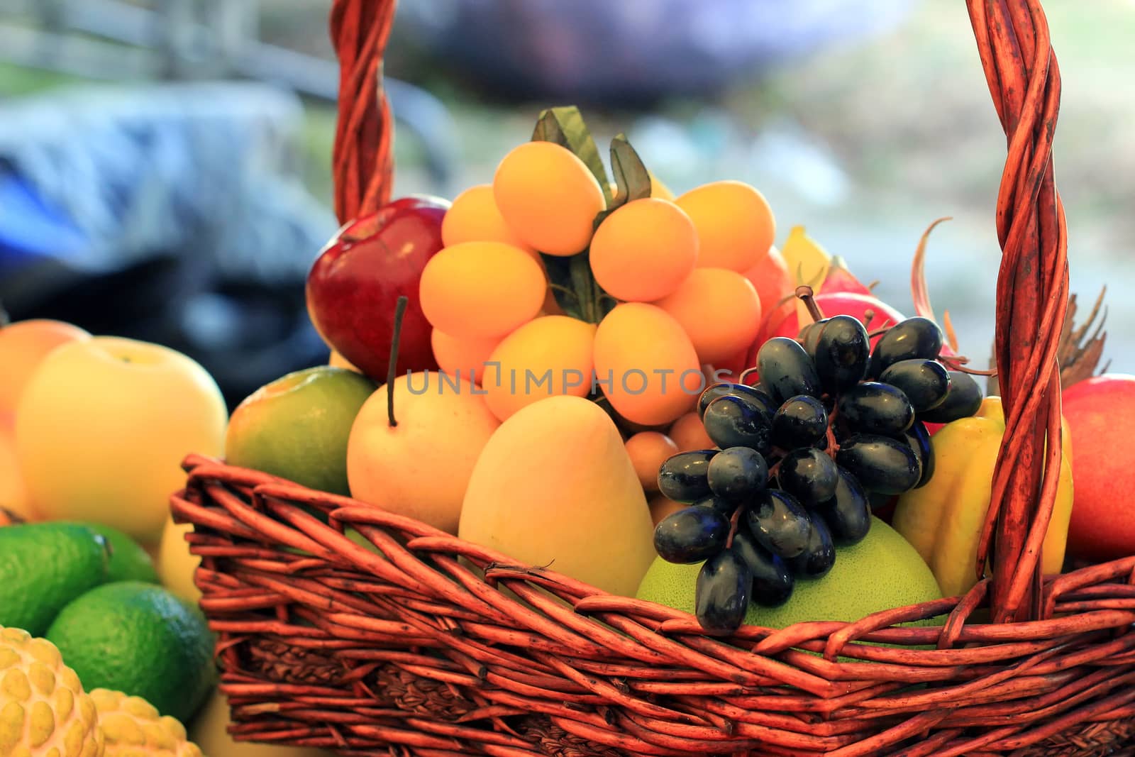 colorful picture of various fruits