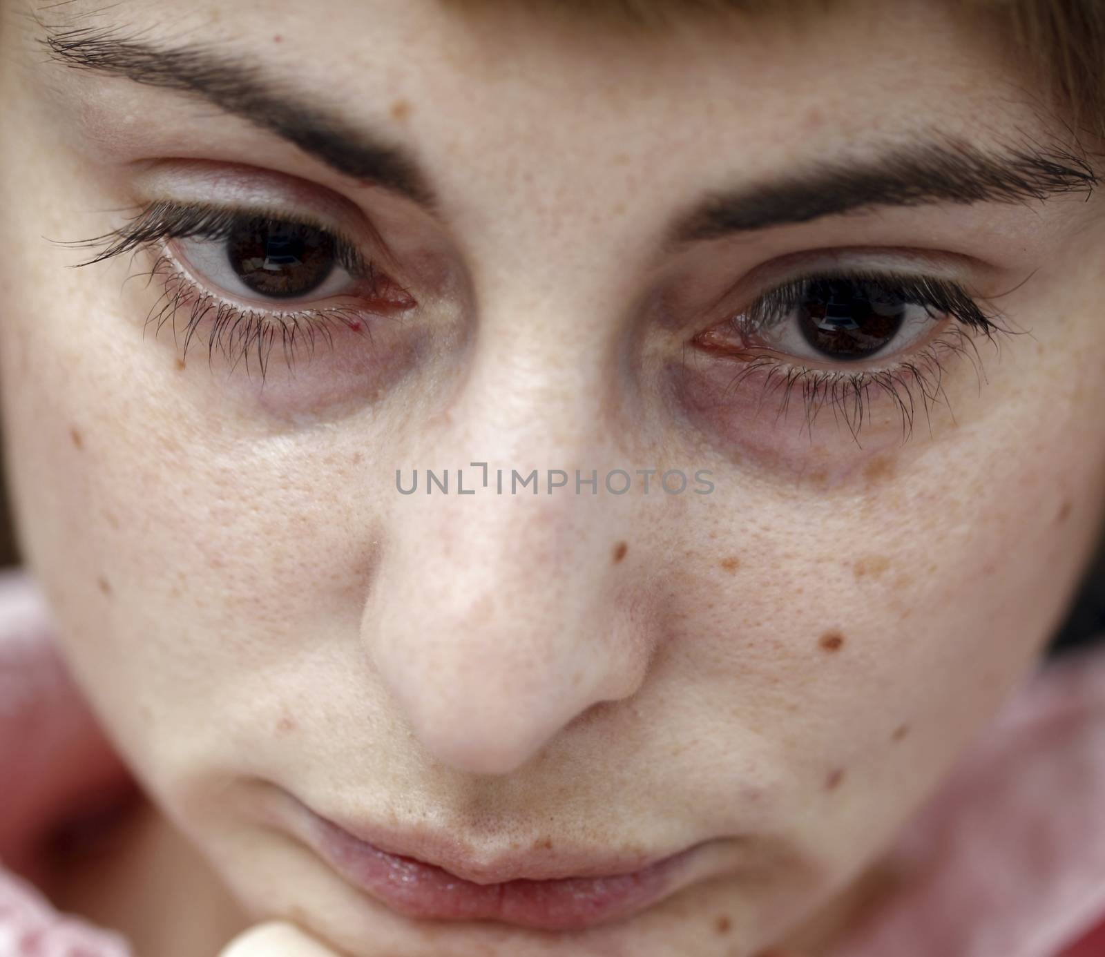 Close up portret of a young woman