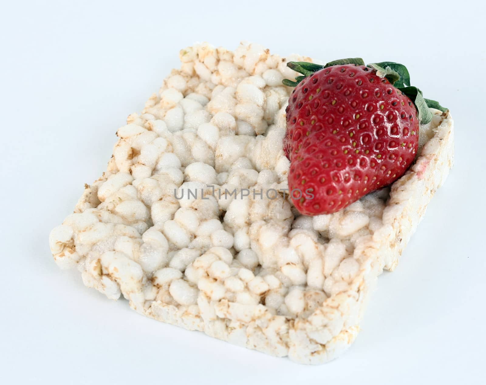 Healthy breakfast with ricebread and strawberry.