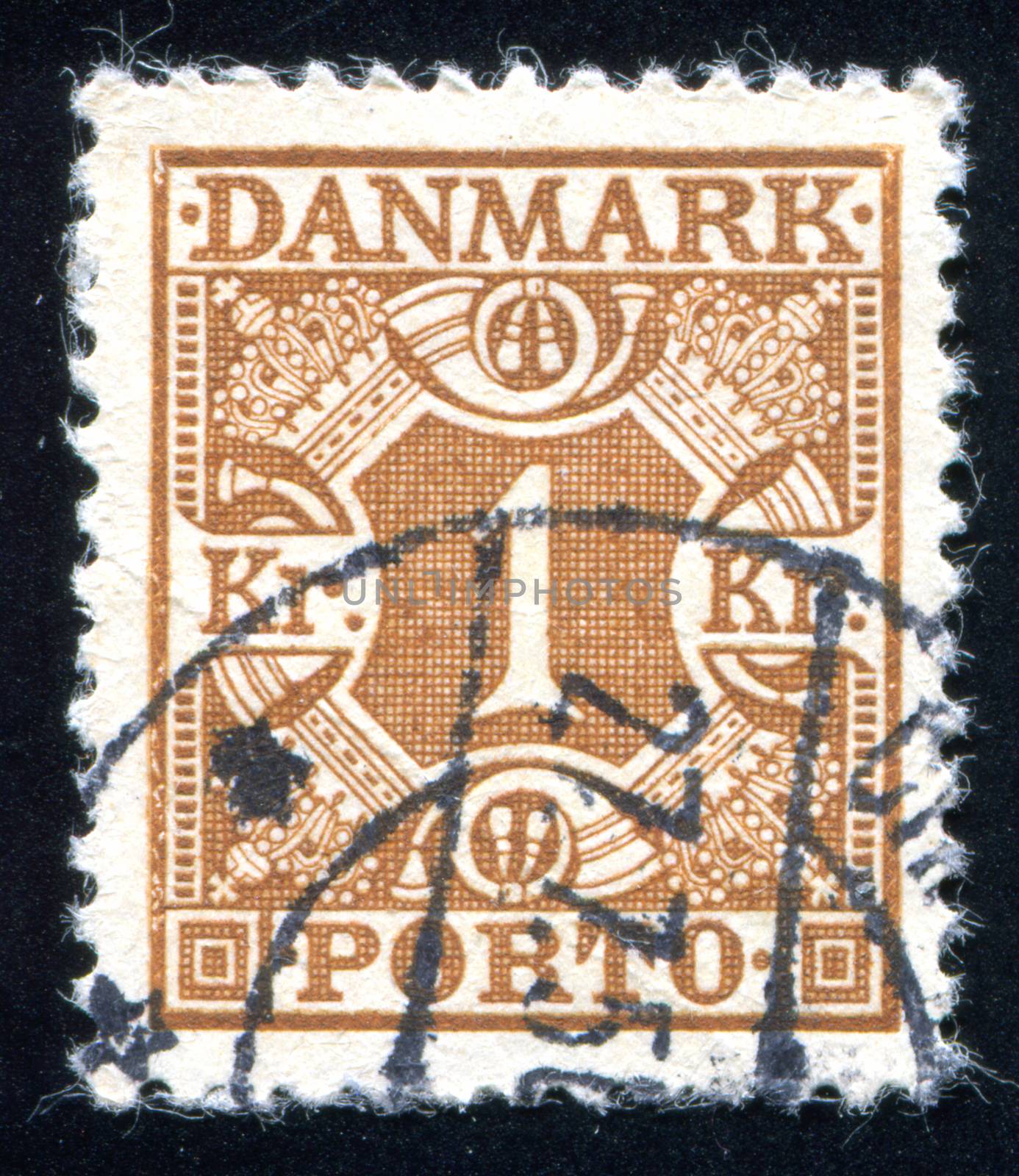 DENMARK - CIRCA 1921: stamp printed by Denmark, shows Royal Emblems, circa 1921