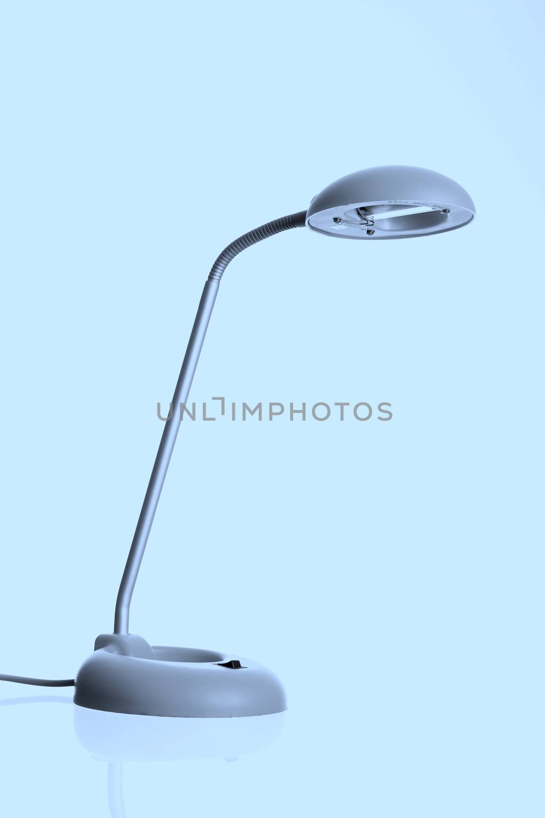 Closeup picture of a lamp.